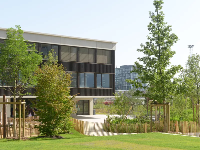 Ecole de Pont-Rouge en images