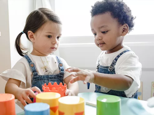 Éducateurs ou éducatrices de l’enfance et assistants socio-éducatifs ou assistantes socio-éducatives entre 60% et 100% (temporaires)